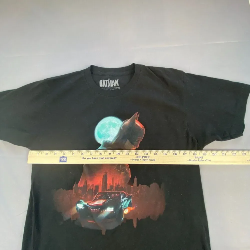 The Batman Mens Graphic T Shirt Black Size Medium Short Sleeve Movie Batmobile